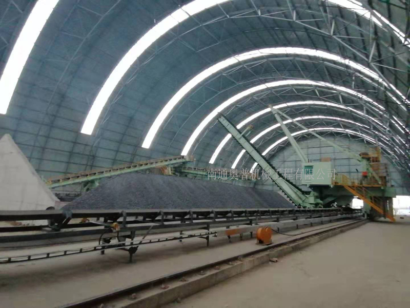 側式刮板取料機